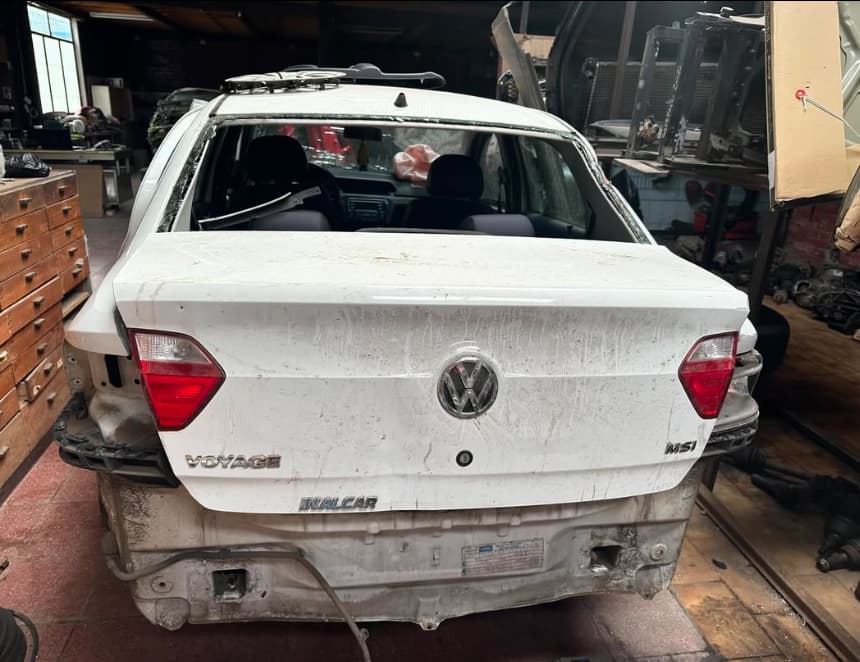 Volkswagen Voyage